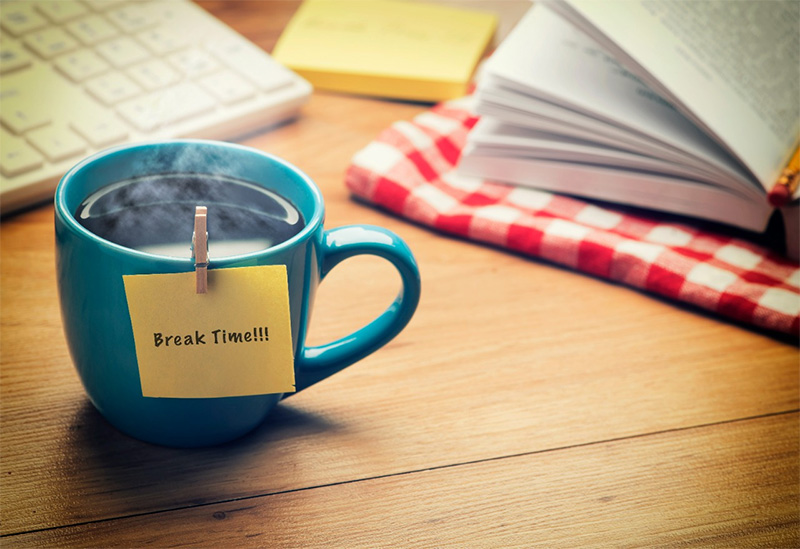 How important is it to take quick breaks during work?