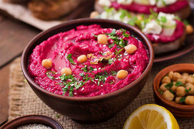 Beetroot-hummus Low-calorie healthy starters