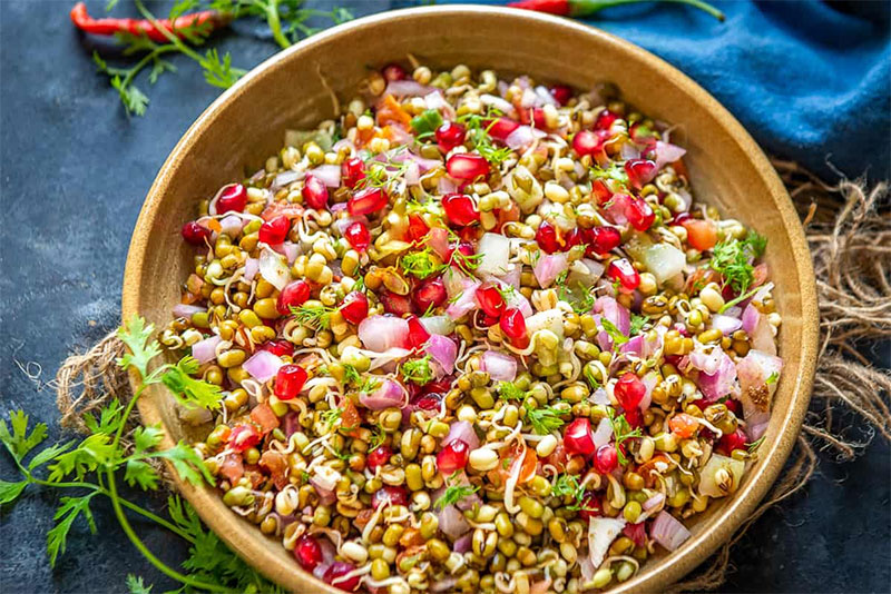 Sprout-salad Low-calorie healthy nibble recipes 