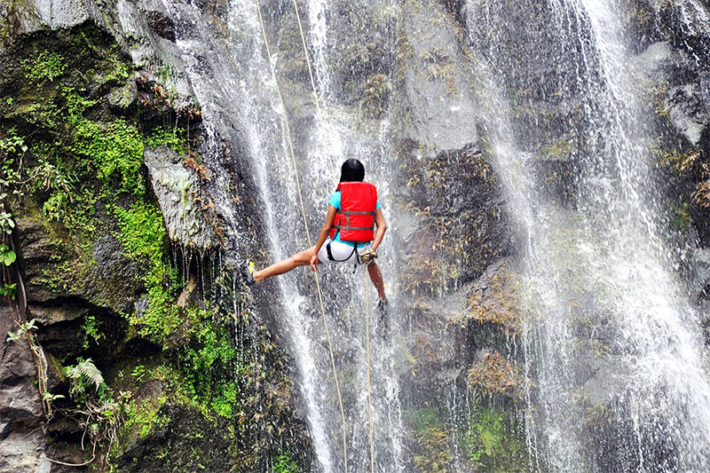 Waterfall-Rappelling