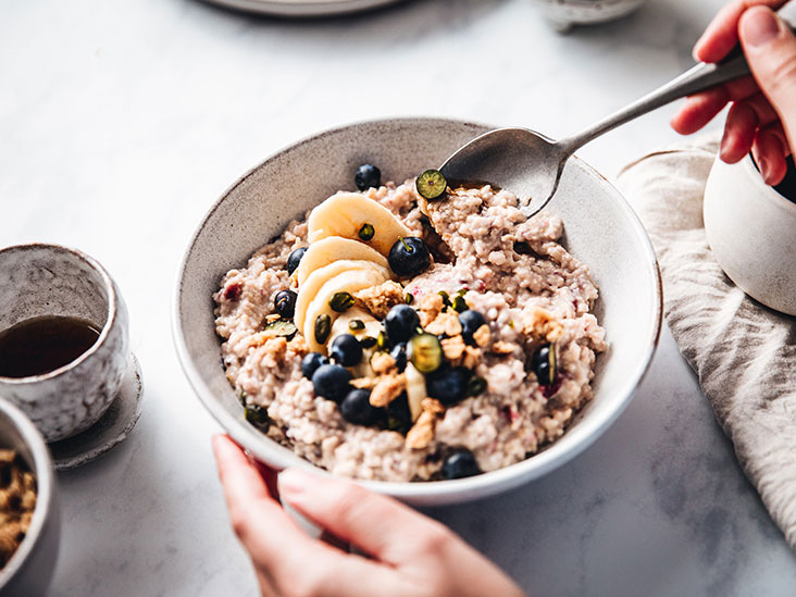 How to make 350-calorie Oatmeal for breakfast