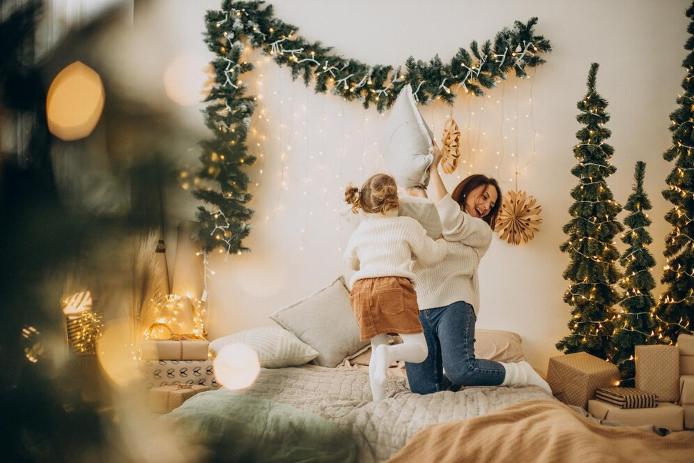 Merry Tips For A Christmas-Themed Bedroom Makeover!